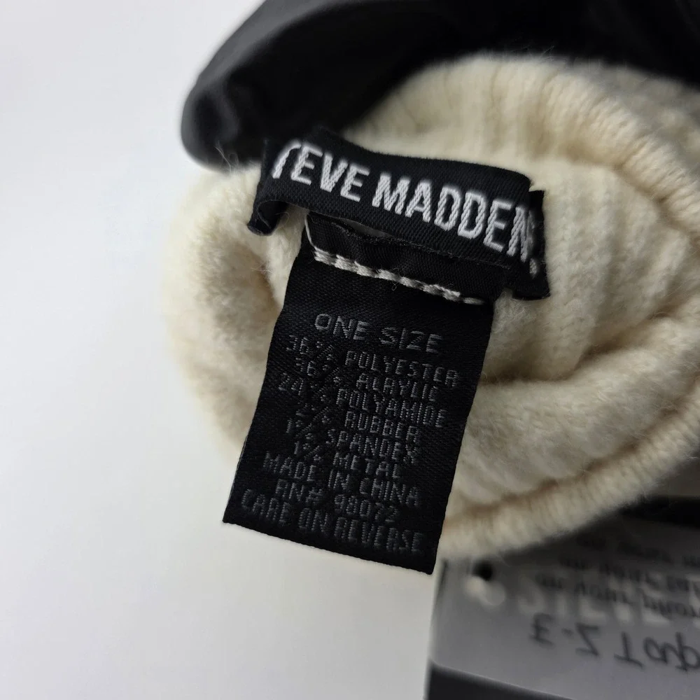 Steve Madden Ribbed Knit Touchscreen Gloves Ivory One Size NEW Minimalist Gift